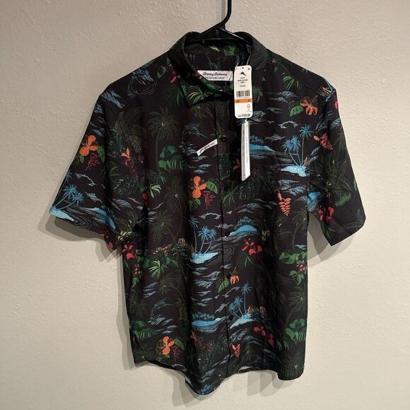 Tommy Bahama Mens Small The Bahama Coast Short Sleeve Button up Hawaiian Shirt - Picture 1 of 8
